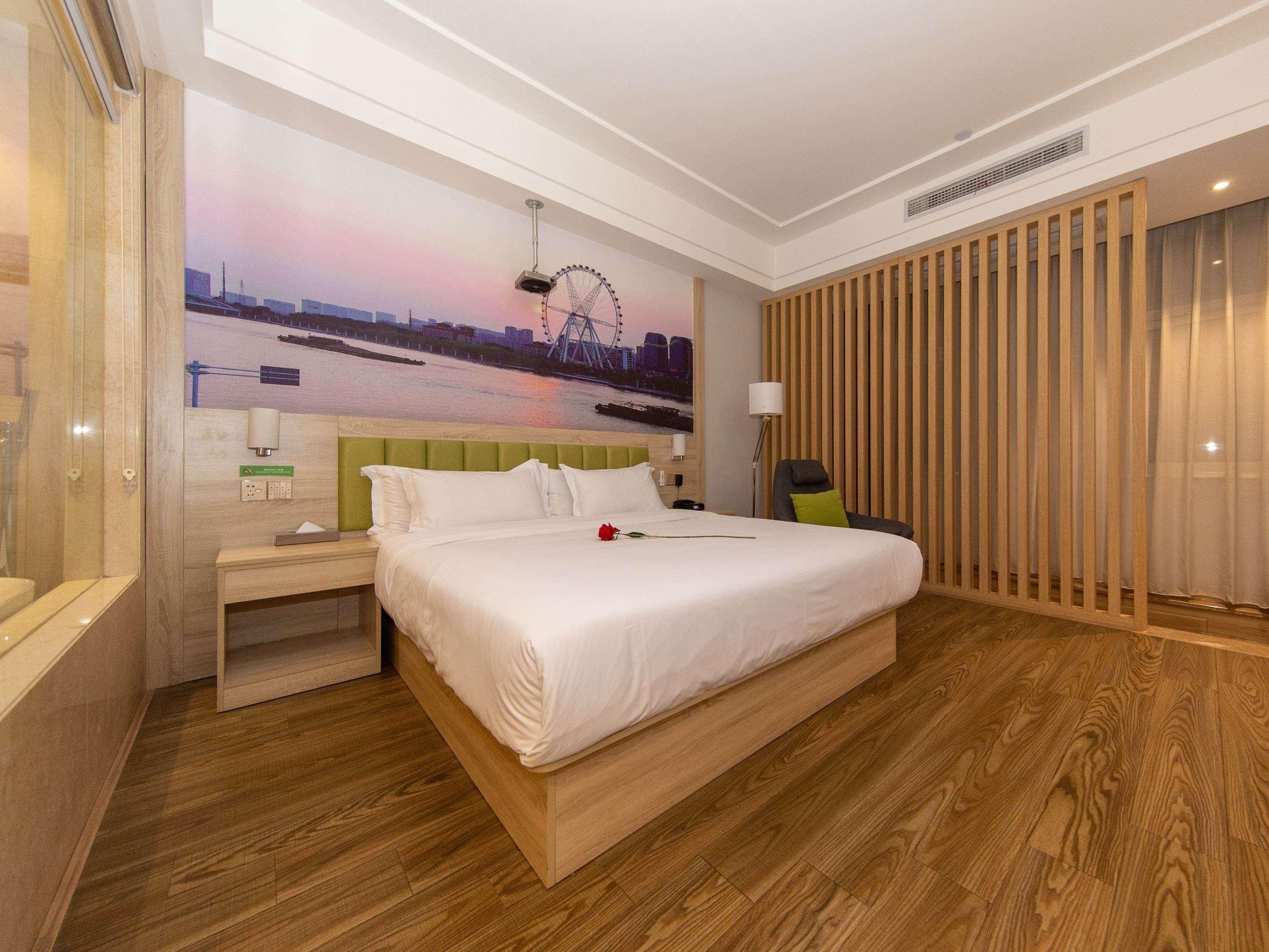 Ibis Styles Nantong Development Zone Shimao Plaza Hotel Bagian luar foto