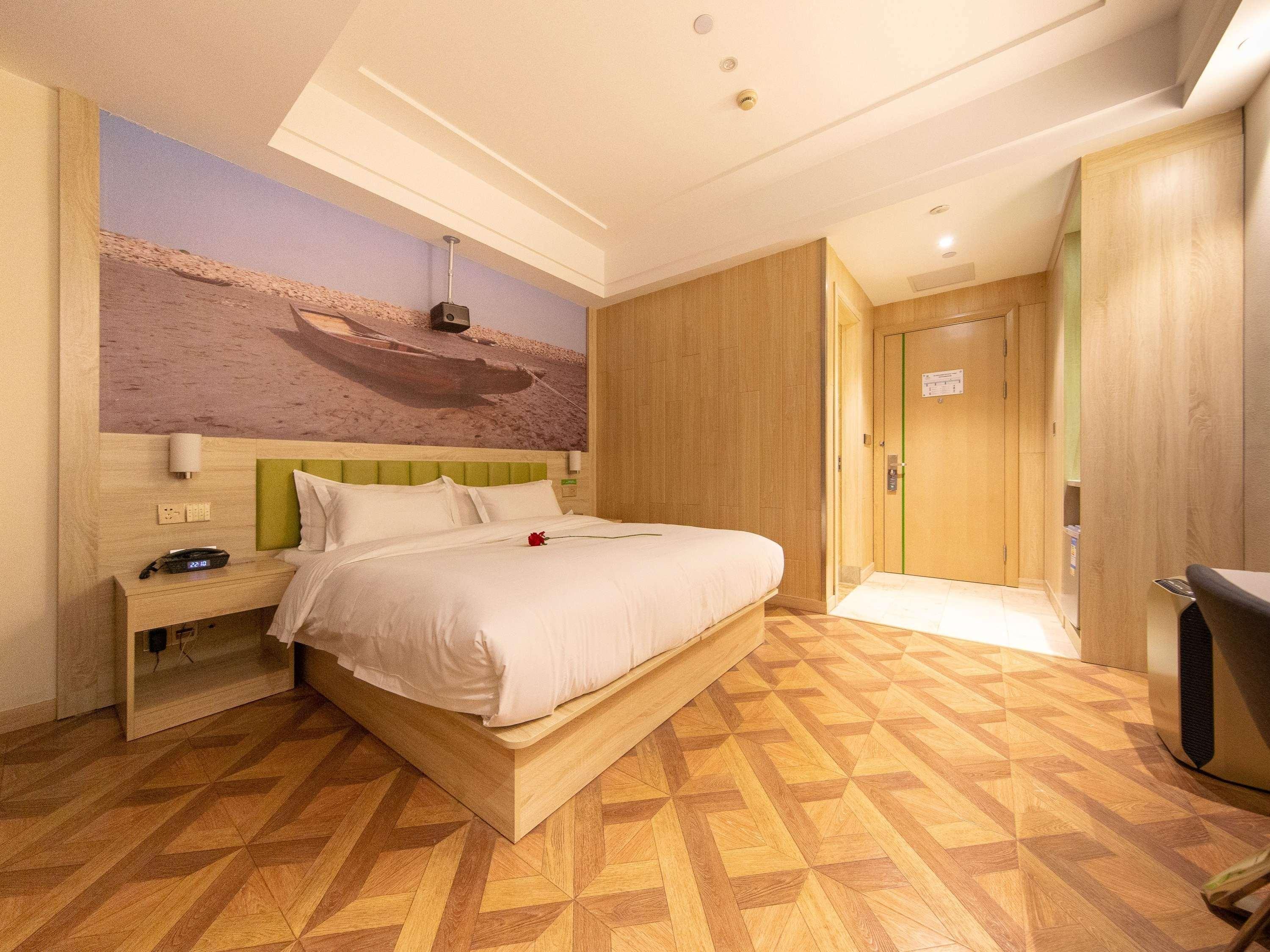 Ibis Styles Nantong Development Zone Shimao Plaza Hotel Bagian luar foto