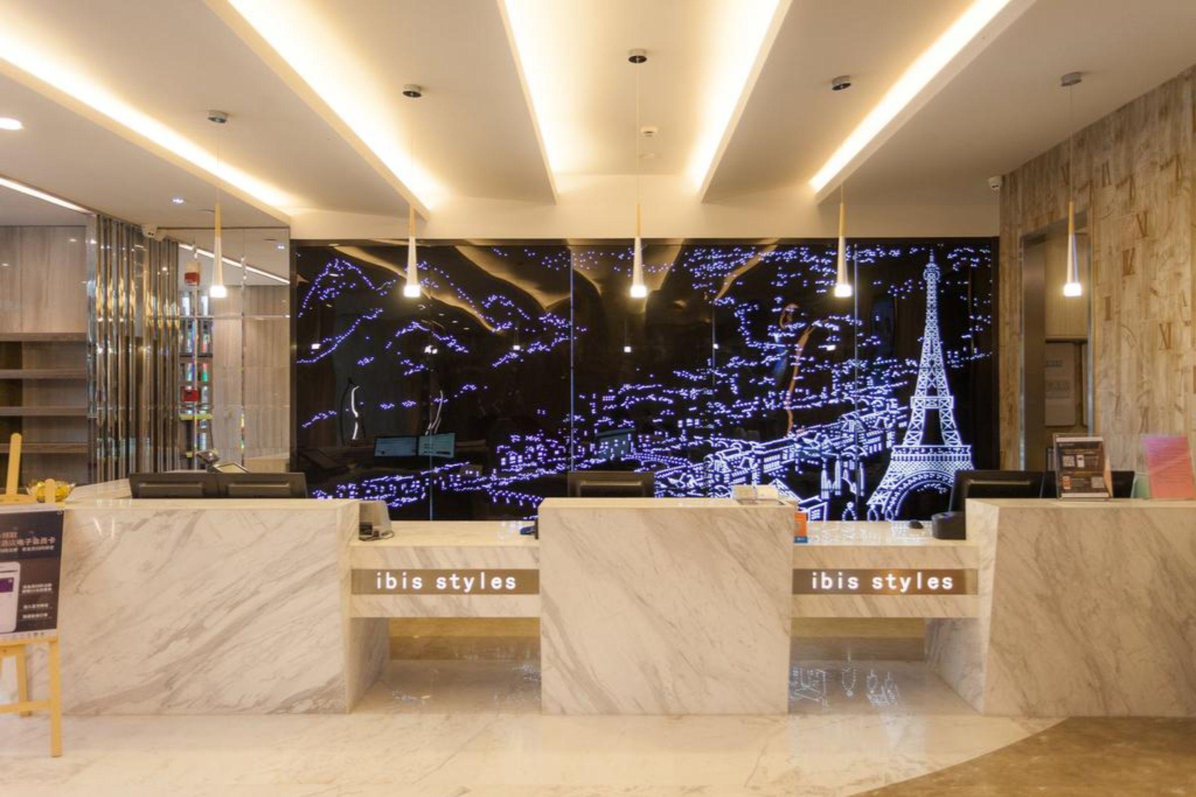 Ibis Styles Nantong Development Zone Shimao Plaza Hotel Bagian luar foto