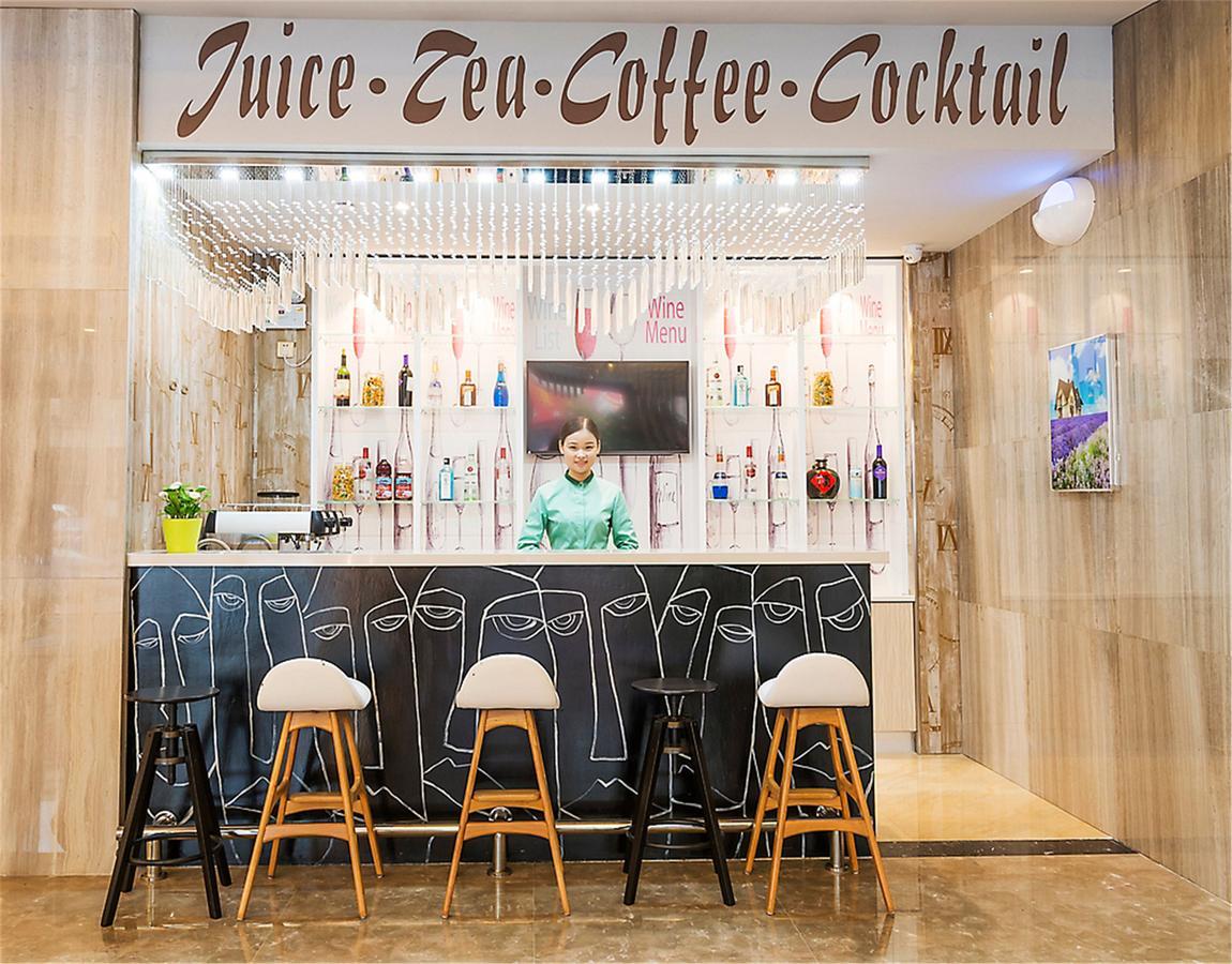 Ibis Styles Nantong Development Zone Shimao Plaza Hotel Bagian luar foto